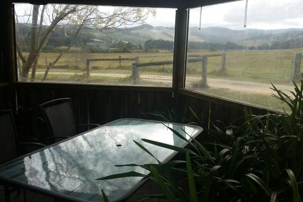Handsome Hills Dairy Retreat Won Wron Esterno foto